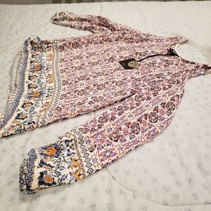 Blouse, long sleeve, shoulders out